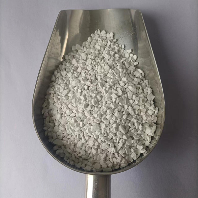 Fluoruro de sodio y aluminio granular Na3alf6 criolita utilizada como flujo para soldadores