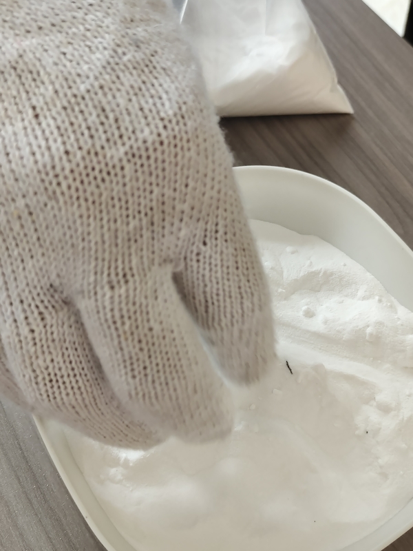 CAS15096-52-3 Sal de fluoruro inorgánico cristalino blanco Criolita sintética Na3AlF6 para la fabricación de vidrio