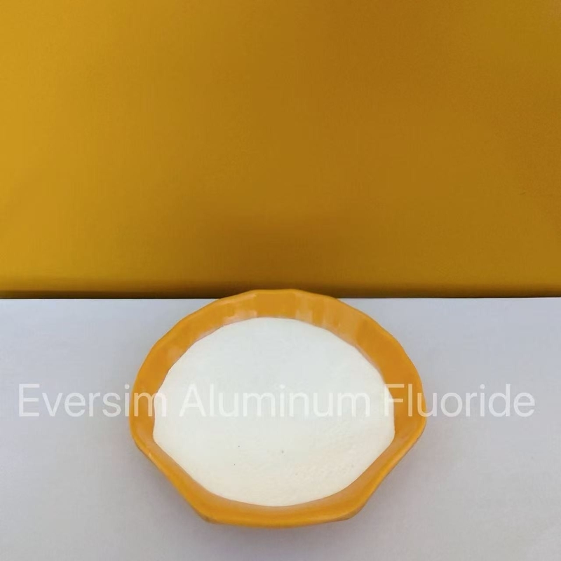 Peso molecular 83,98 Fluoruro de aluminio de arena blanca Alf3 para flujo de metales no ferrosos