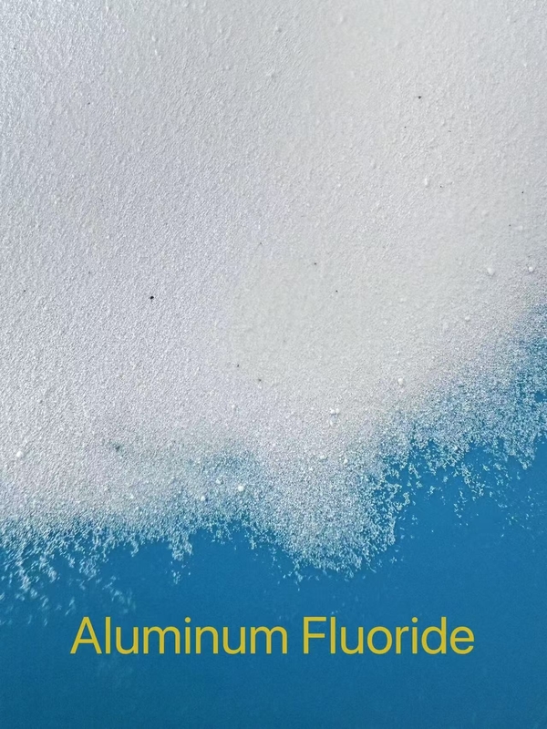 Productos químicos Peso molecular 83,98 CAS7784-18-1 Fluoruro de aluminio Alf3 para flujo de esmalte cerámico