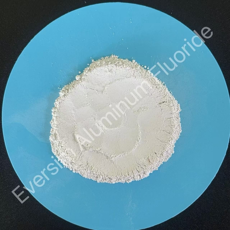 Productos químicos CAS7784-18-1 Polvo blanco Fluoruro de aluminio AlF3 en la industria de la cerámica y el abrasivo
