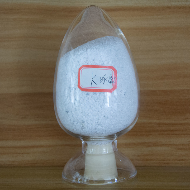 Producto químico en polvo blanco Criolita de potasio utilizado como fundente para soldadura fuerte de cobre